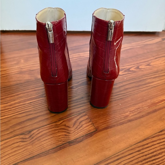Vince Camuto Glossy Red Ankle Boots - Picture 3 of 5